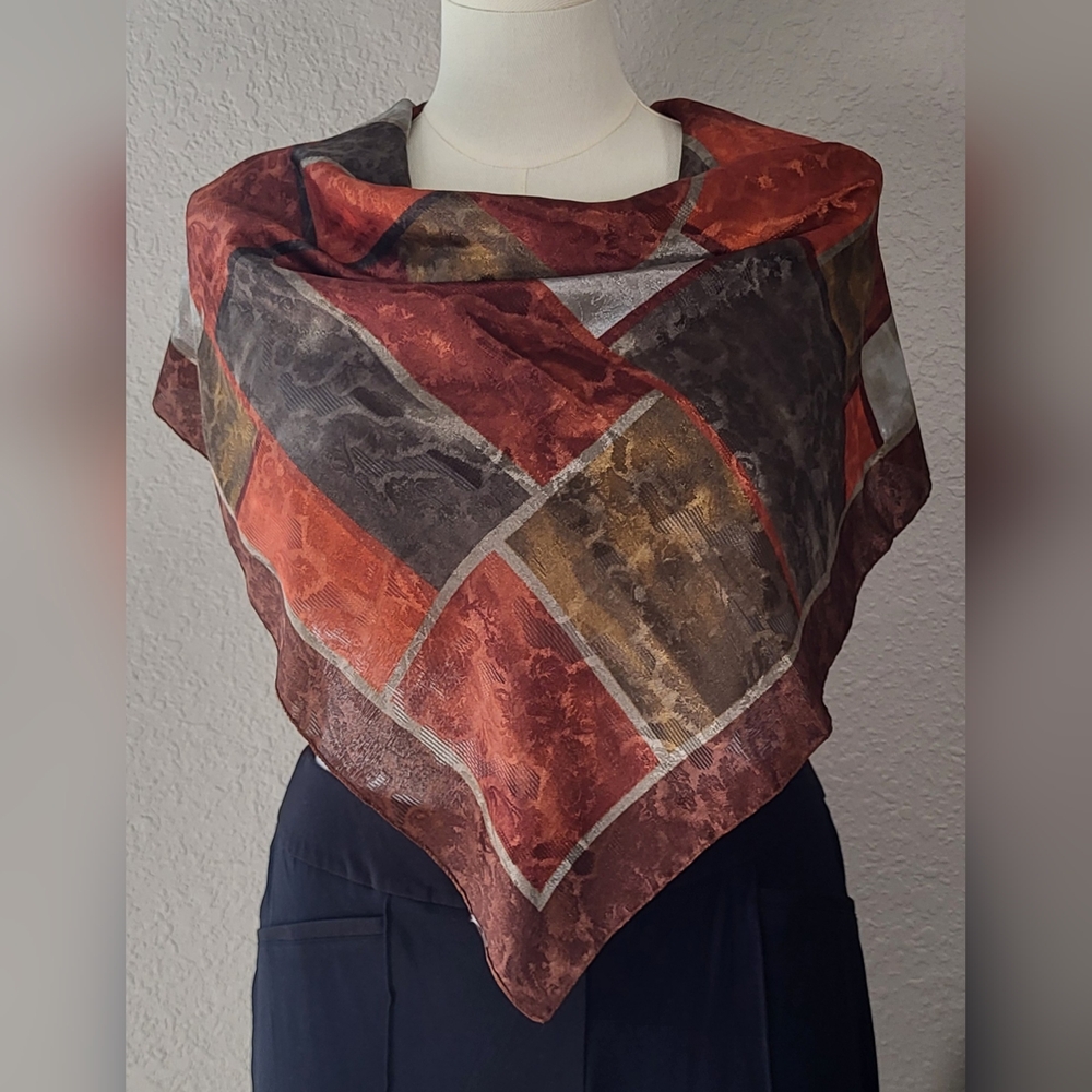 Chic Brown and Gray Geometric Scarf Wrap - 34 x 34 - Picture 3 of 9